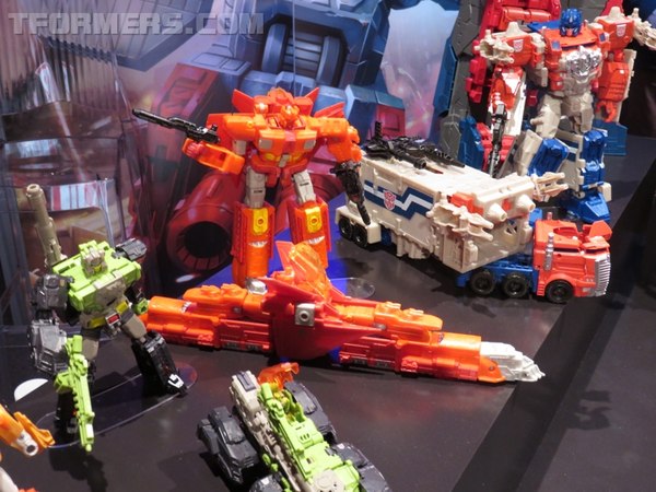 Toy Fair 2016 Transformers Hasbro Showrrom  (22 of 55)